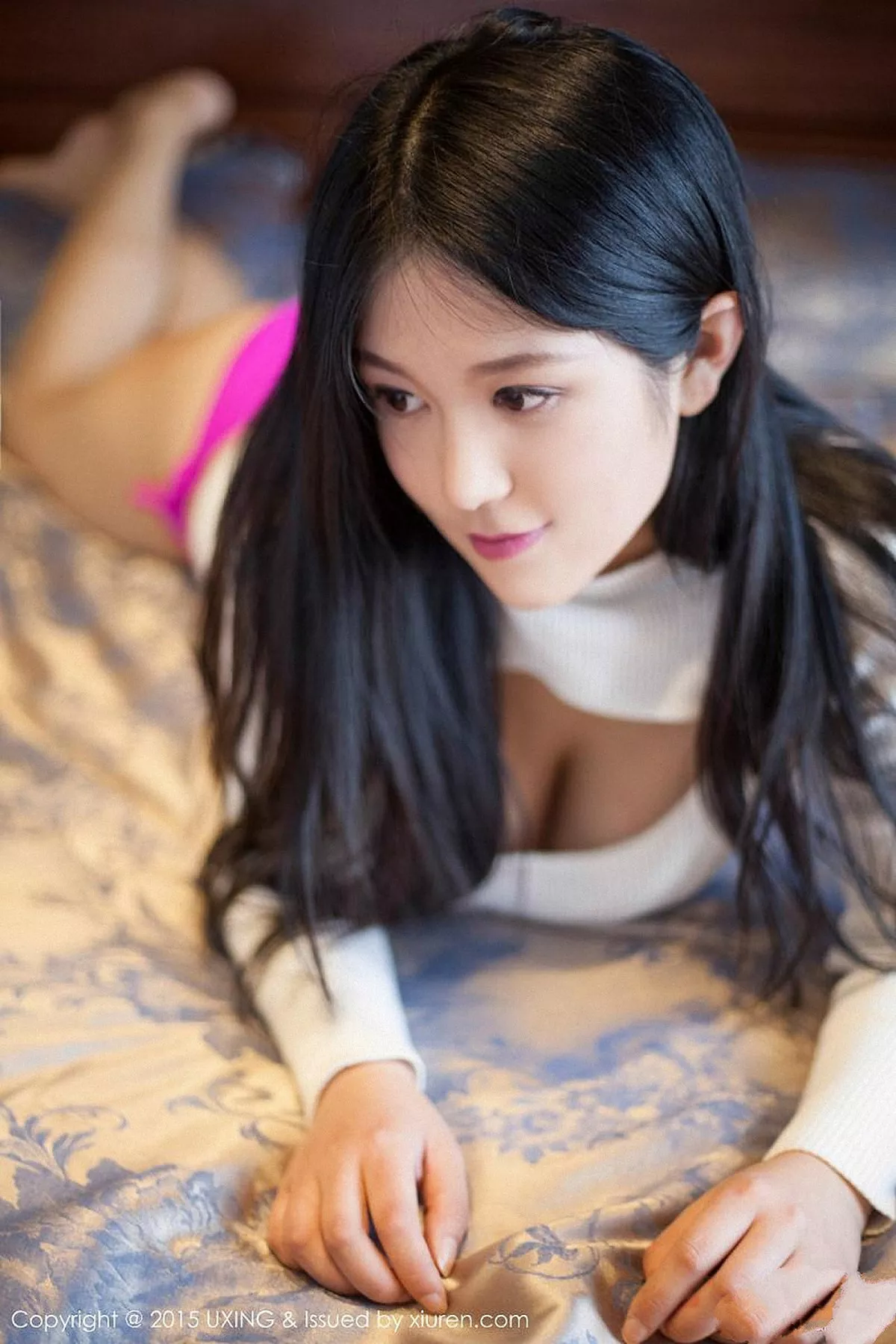 秀人集.com_[UXING优星馆]Vol.006_嫩模莲漪lenne红色内裤性感翘臀低胸内衣秀豪乳55P