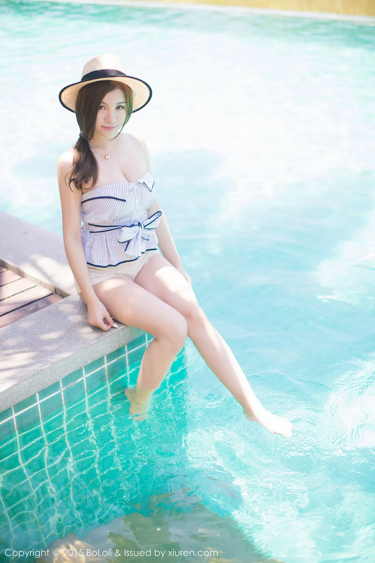 秀人集.com_[BoLoli波萝社]Vol.014_嫩模刘娅希三亚旅拍性感内衣傲人美胸清新迷人写真80P