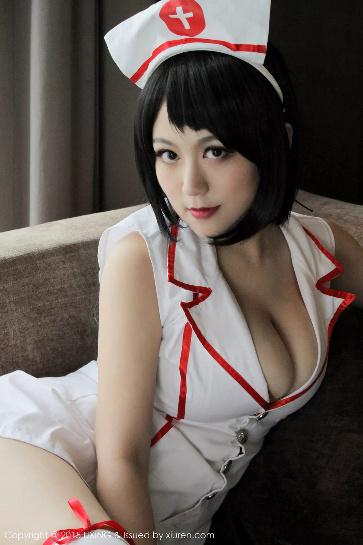 秀人集.com_[UXING优星馆]Vol.016_嫩模莲漪lenne丰满迷人的打针护士诱惑撩人写真51P