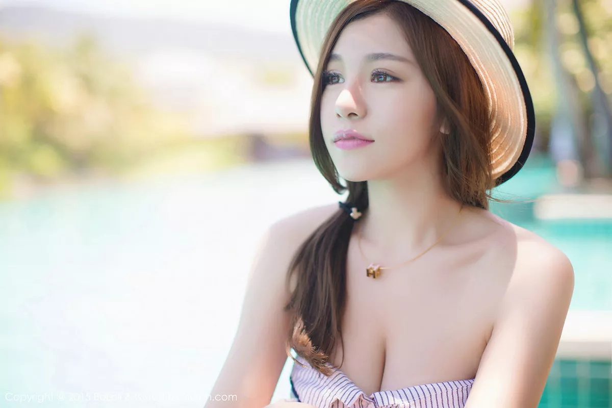 秀人集.com_[BoLoli波萝社]Vol.014_嫩模刘娅希三亚旅拍性感内衣傲人美胸清新迷人写真80P