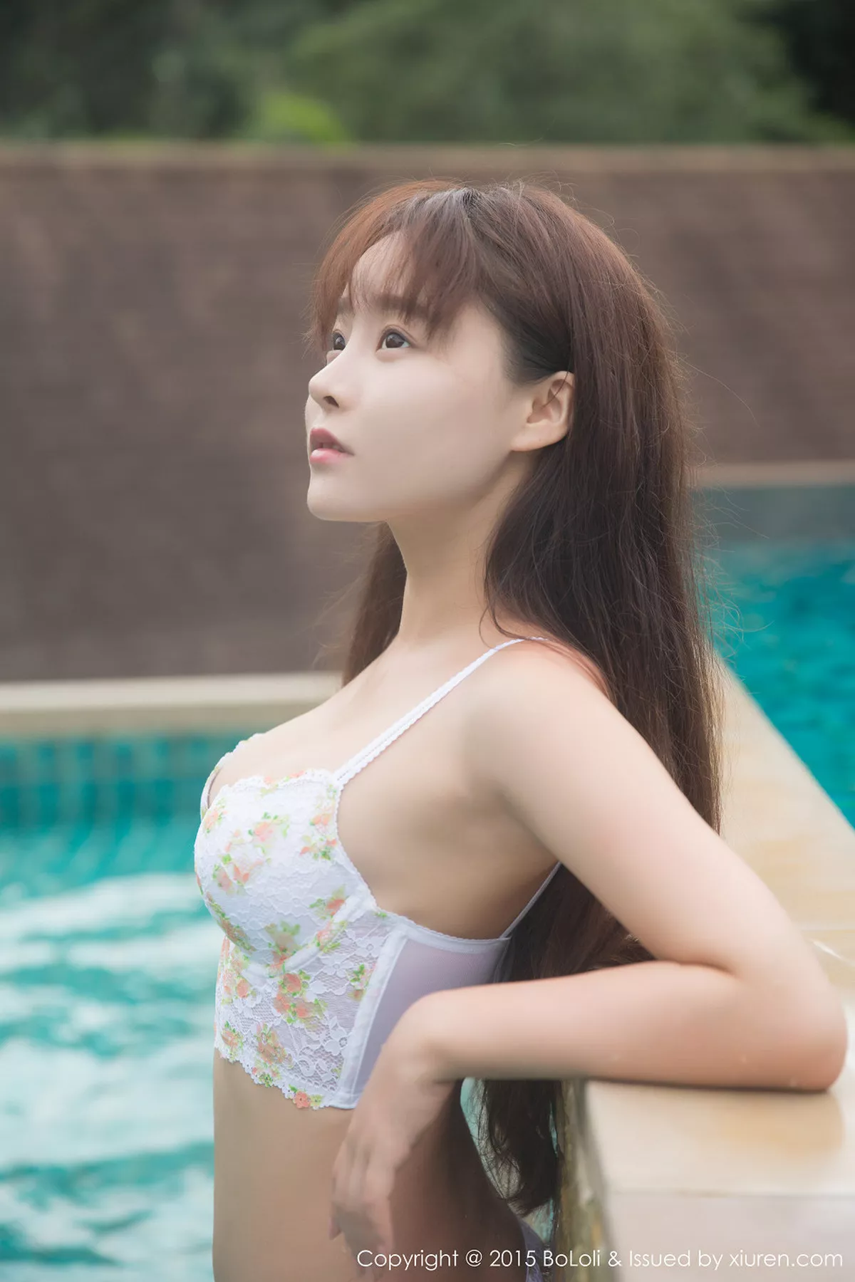 秀人集.com_[BoLoli波萝社]Vol.001_嫩模柳侑绮sevenbaby童颜巨乳性感系列生活写真秀94P