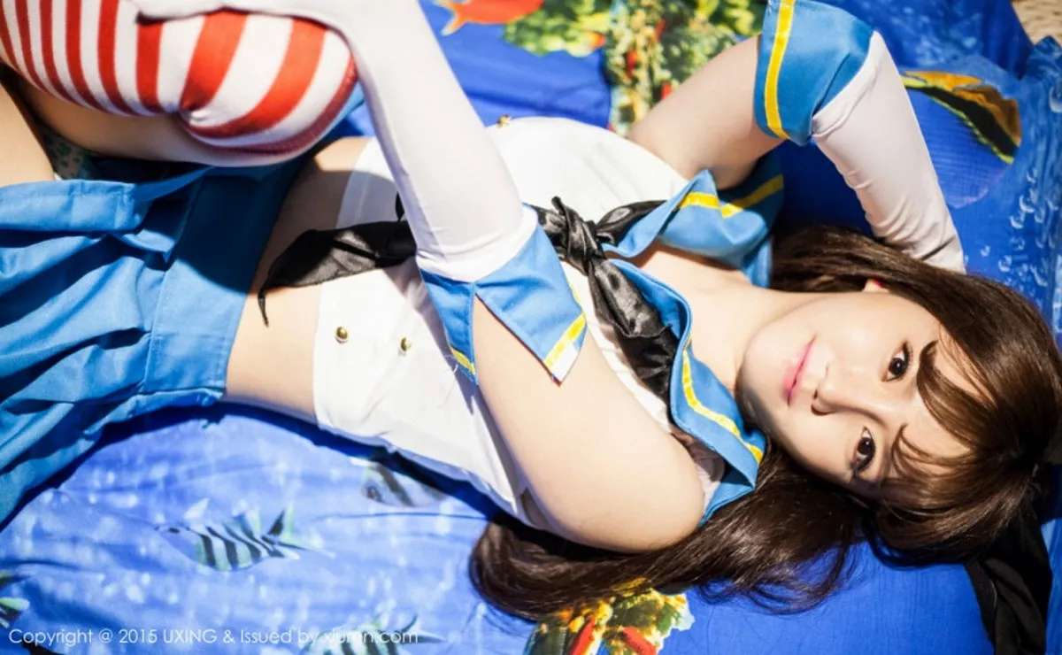 秀人集.com_[UXING优星馆]Vol.007_新人嫩模艾西Ashley白色上衣秀豪乳清新性感写真52P