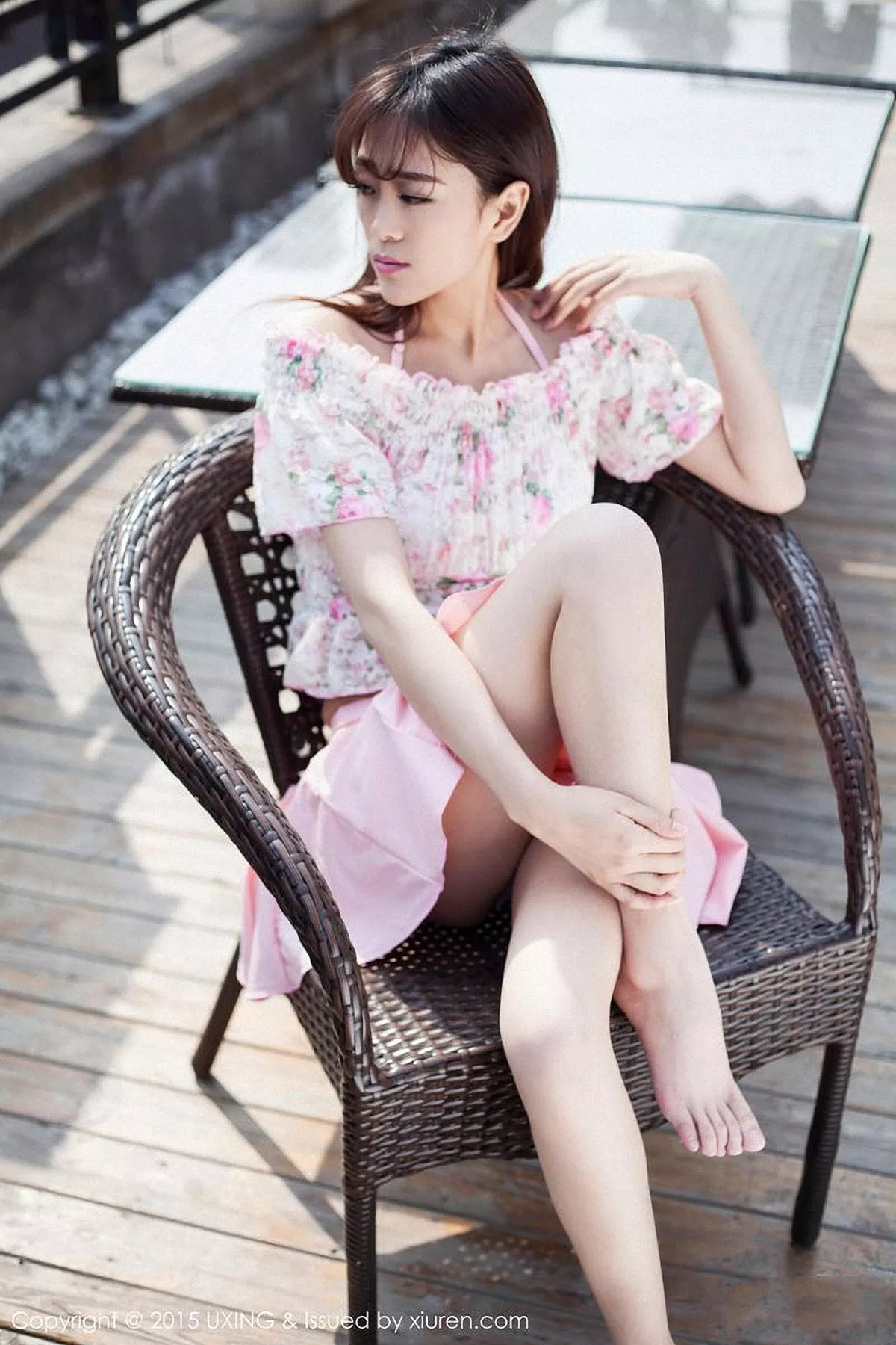 秀人集.com_[UXING优星馆]Vol.004_新人嫩模颜允允居家私房性感内衣豪乳诱惑写真80P