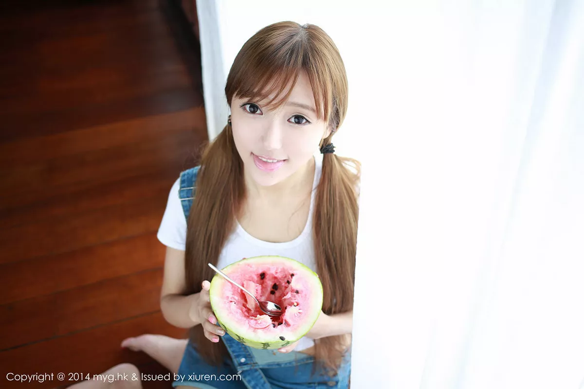 秀人集.com_[MyGirl美媛馆]Vol.008_嫩模女神王馨瑶yanni三亚旅拍完美身材性感写真156P