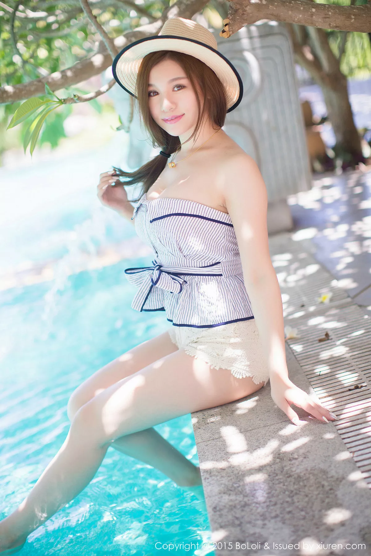 秀人集.com_[BoLoli波萝社]Vol.014_嫩模刘娅希三亚旅拍性感内衣傲人美胸清新迷人写真80P