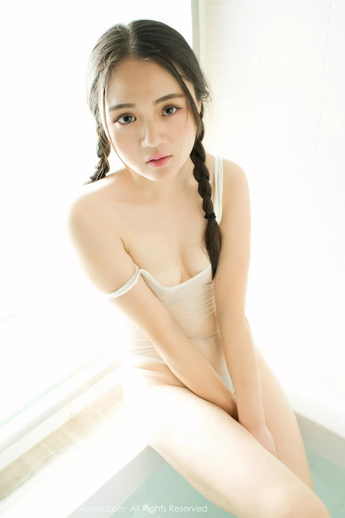 秀人集.com_[XiuRen秀人网]No.739_软妹嫩模杨欣欣大尺度私房全裸完美人体艺术诱惑写真64P