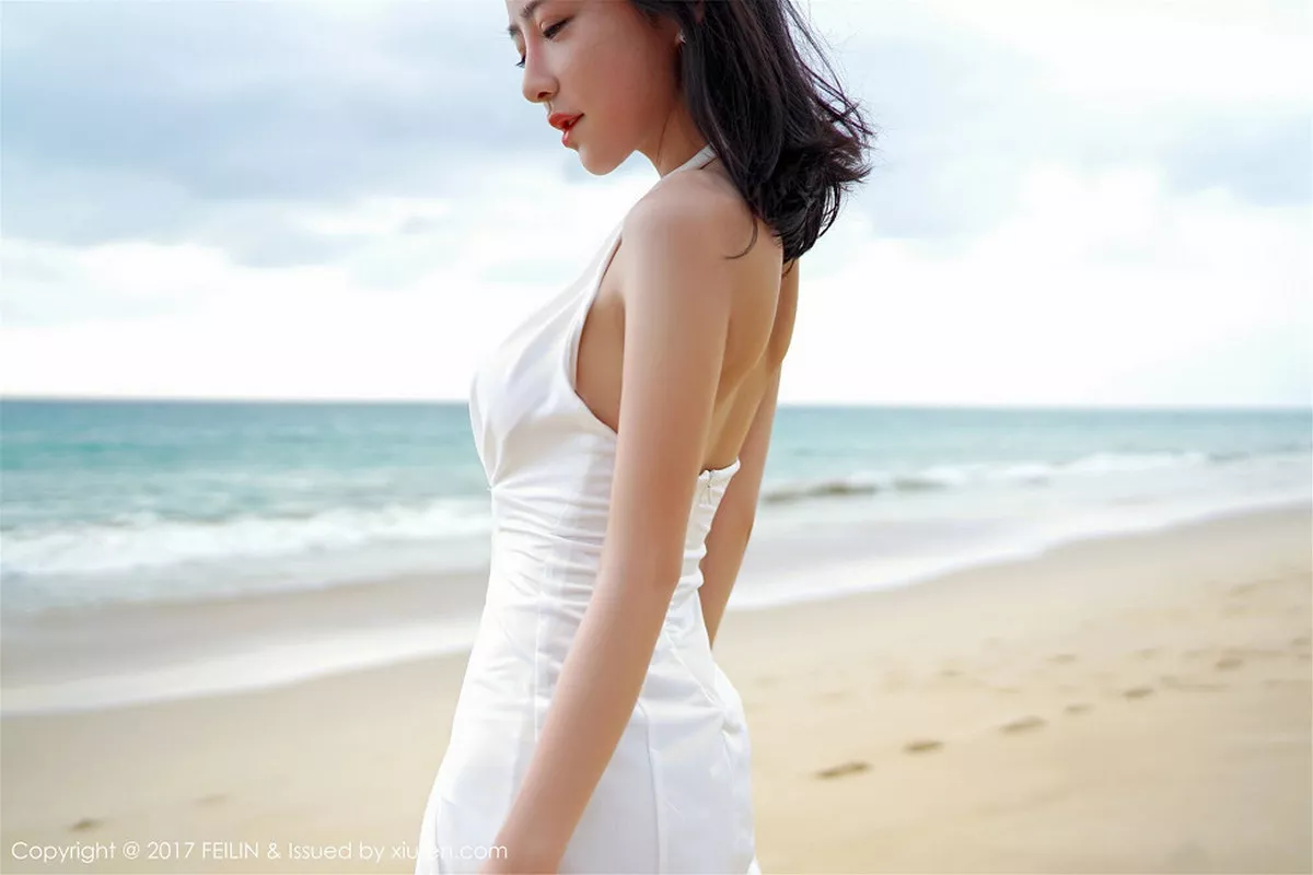 秀人集.com_[FeiLin嗲囡囡]Vol.092_清纯女神施忆佳KITTY红色比基尼秀骨感身材清新迷人写真54P