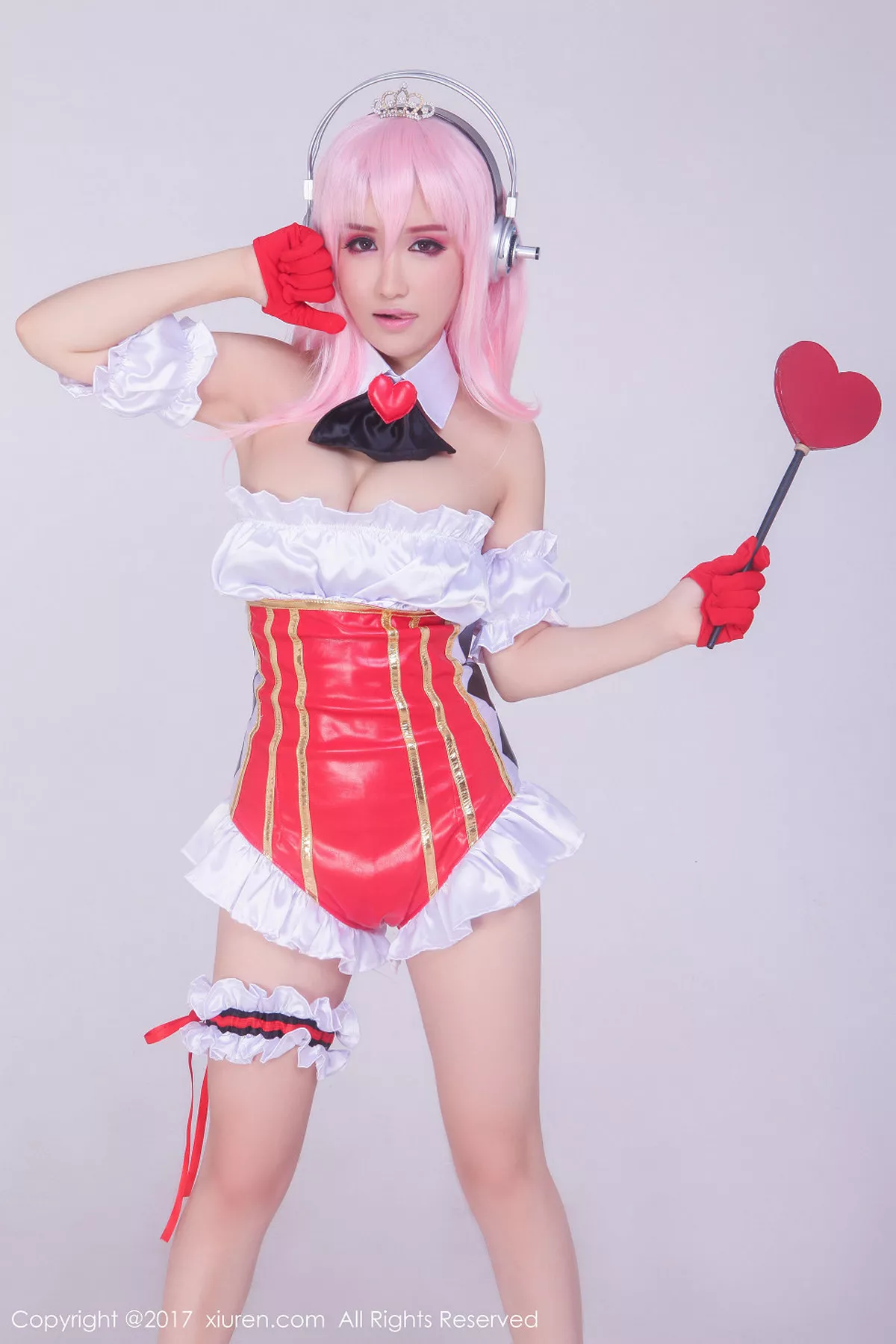 秀人集.com_[XiuRen秀人网]No.722_嫩模K8傲娇萌萌Vivian浴室里全裸上身手遮豪乳诱惑写真62P