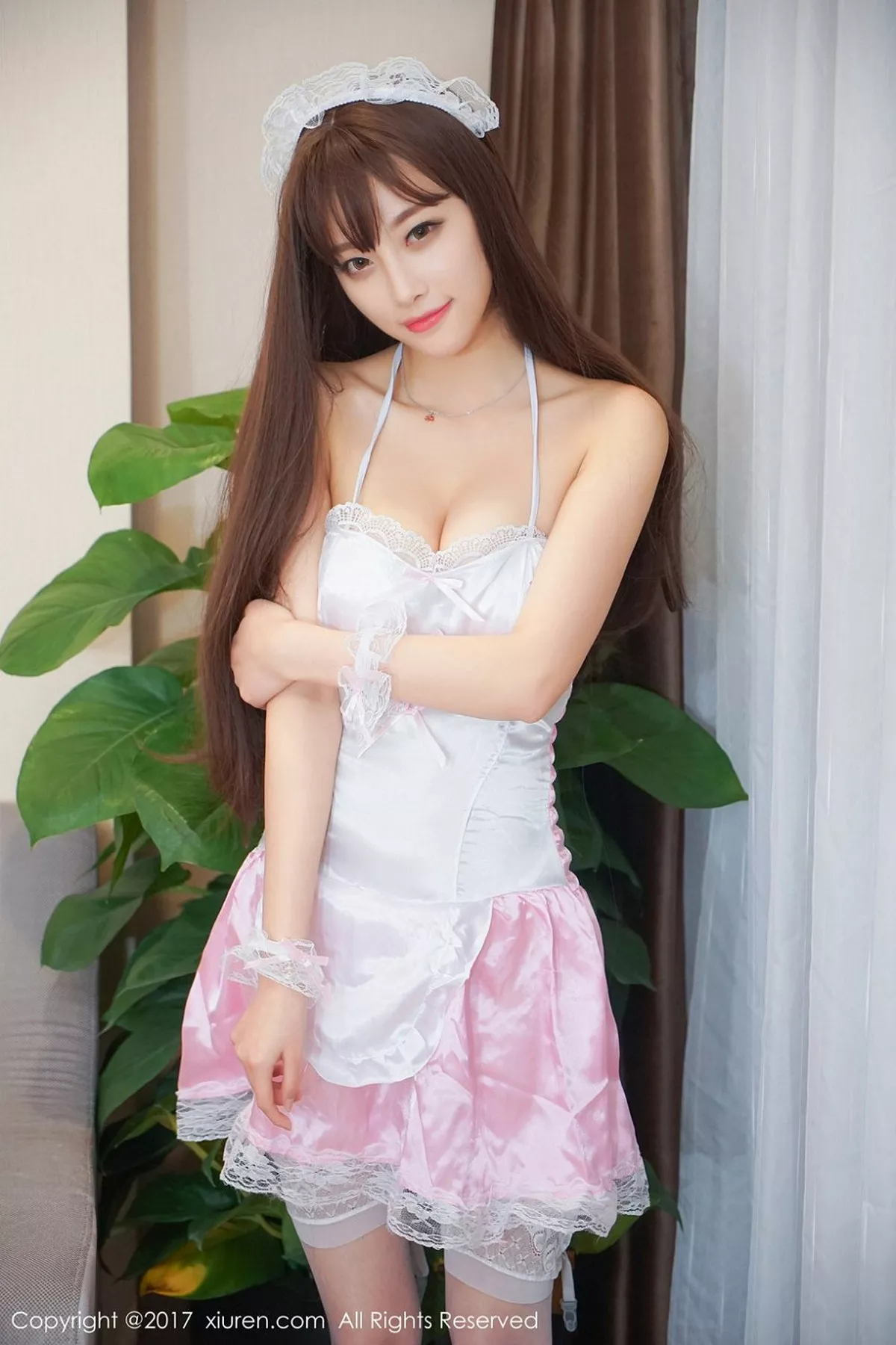 秀人集.com_[XiuRen秀人网]No.706_甜美女神杨晨晨sugar粉红吊带连身裙秀雪嫩肌肤完美性感写真63P