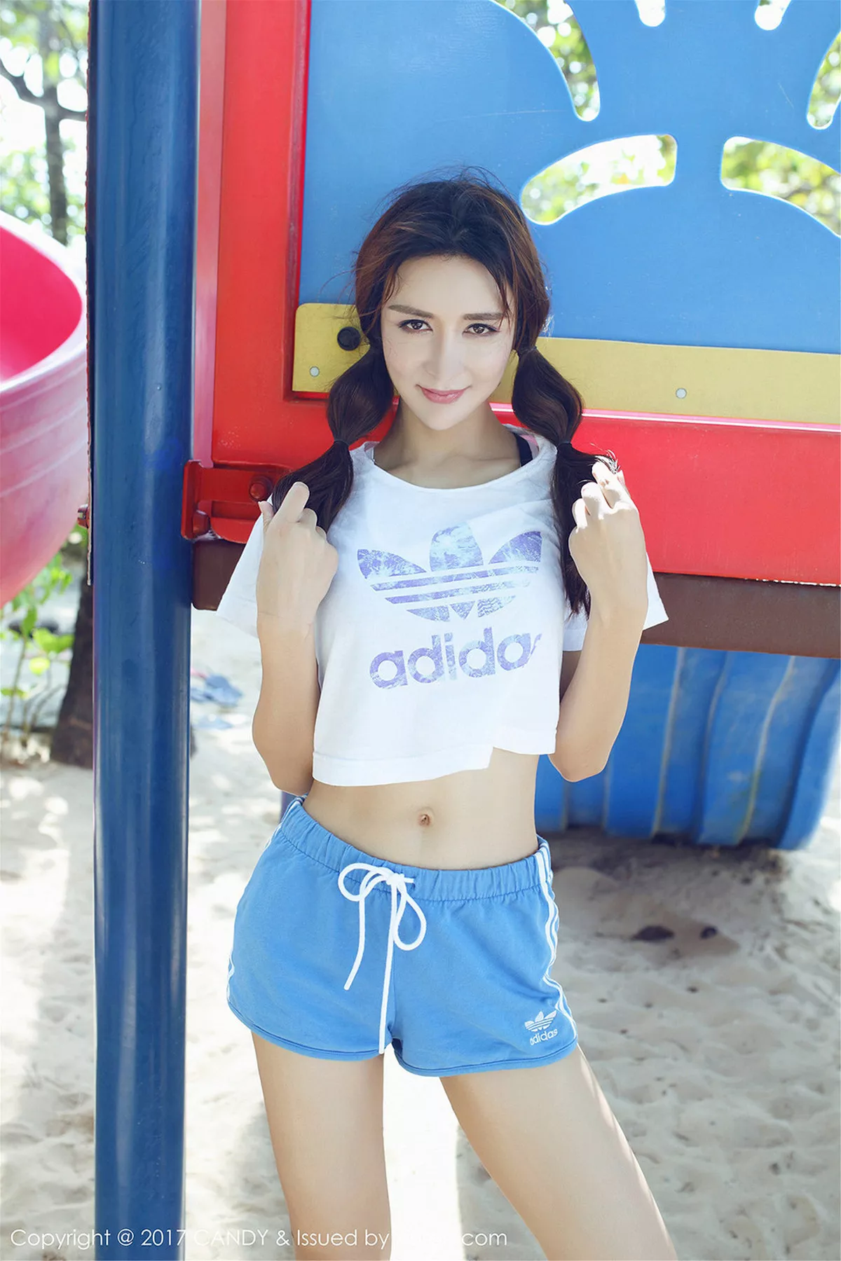 秀人集.com_[Candy糖果画报]Vol.024_嫩模伊莉娜巴厘岛旅拍性感短裤运动装秀完美身材写真61P