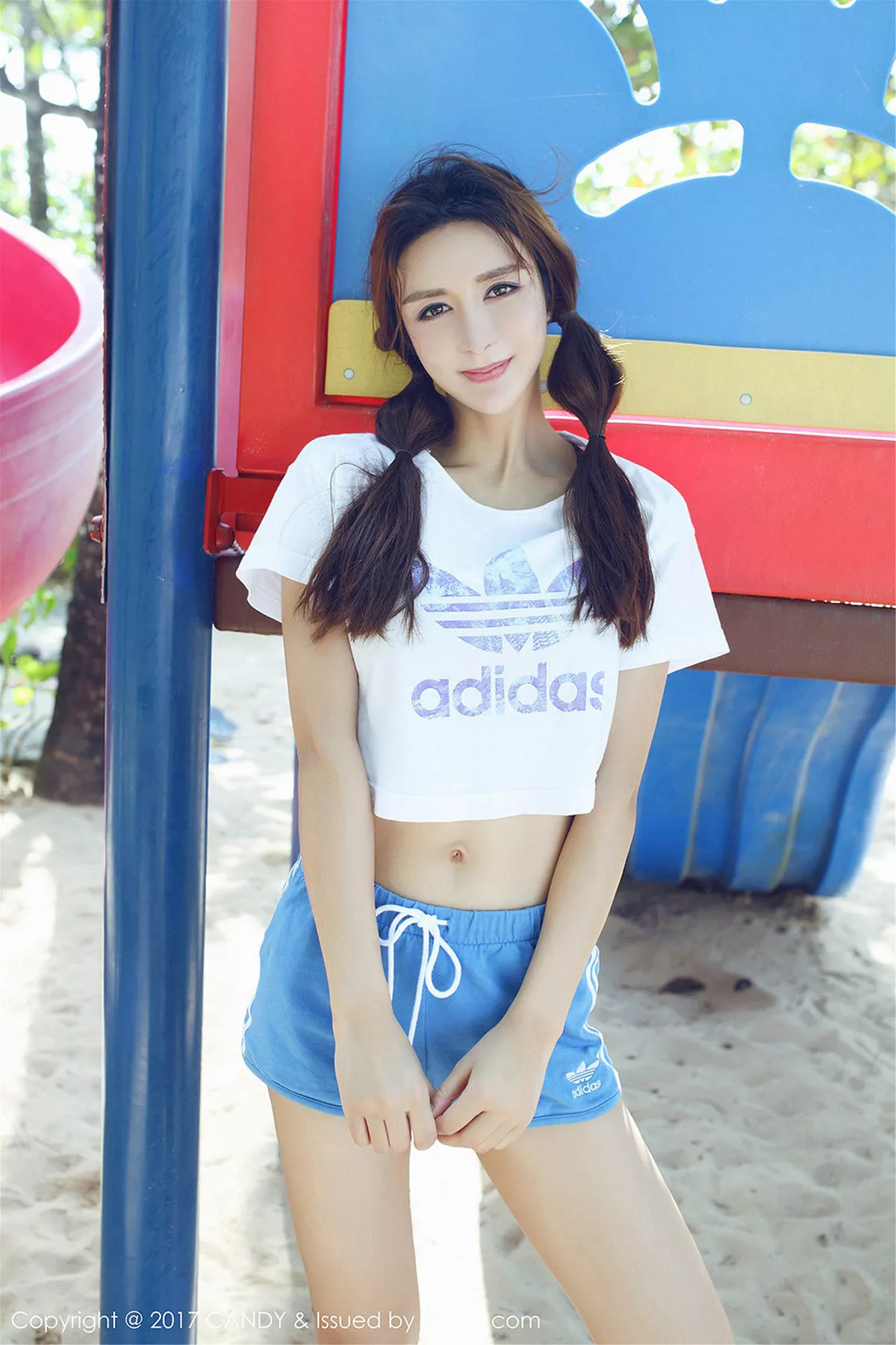 秀人集.com_[Candy糖果画报]Vol.024_嫩模伊莉娜巴厘岛旅拍性感短裤运动装秀完美身材写真61P