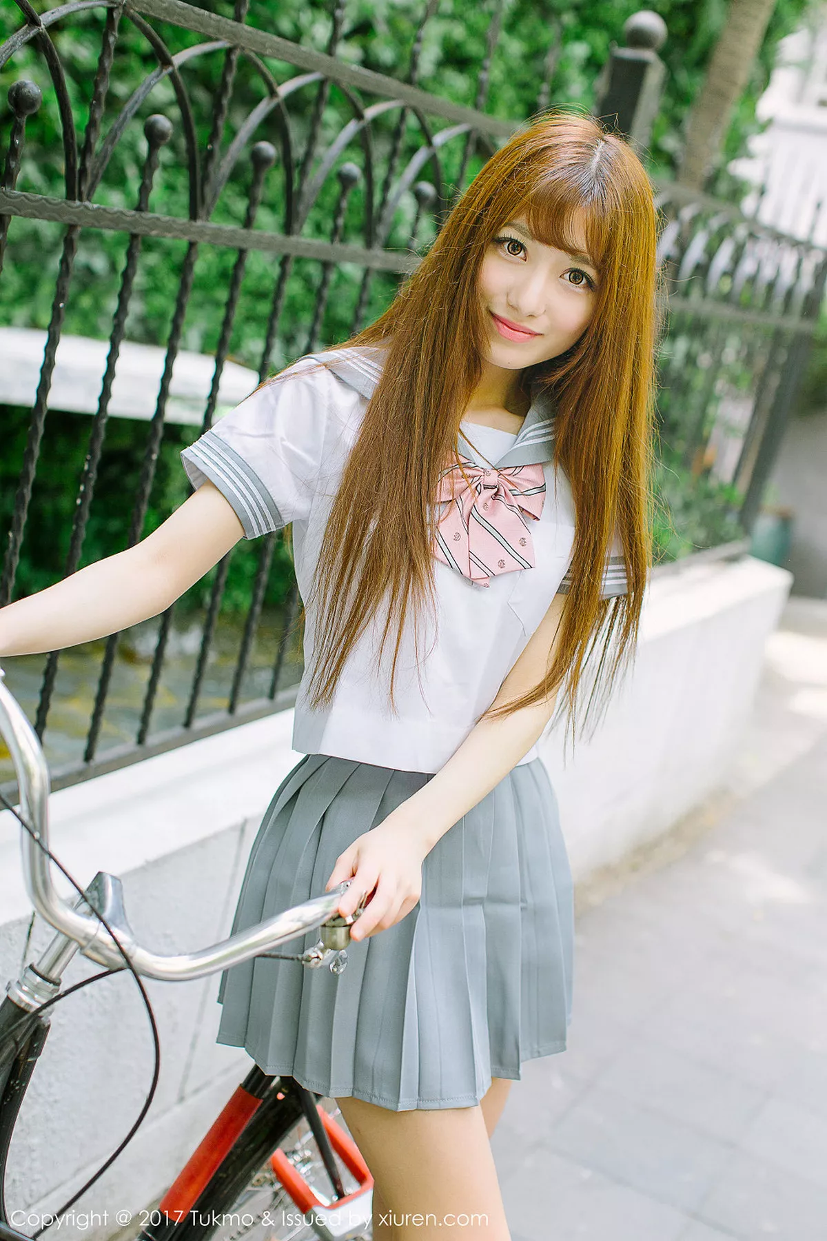 秀人集.com_[Tukmo兔几盟]Vol.094_嫩模赵乃莹性感学生装及成熟红色连身裙清爽迷人写真33P