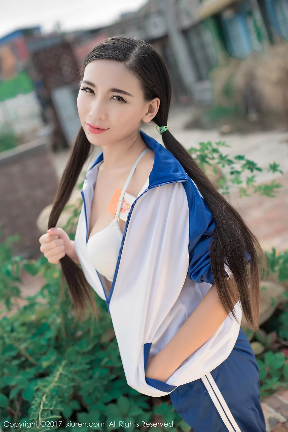 秀人集.com_[XiuRen秀人网]No.765_嫩模赵颖居家青春校服系半脱秀性感美胸妩媚迷人写真55P