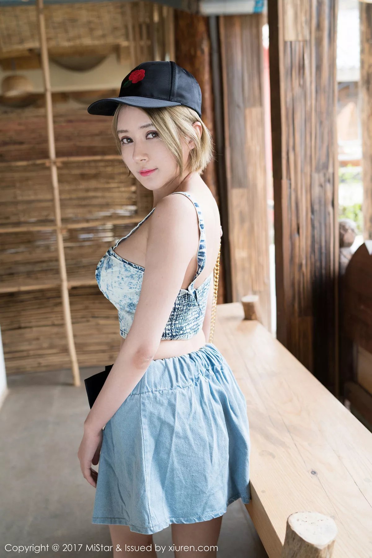 秀人集.com_[MiStar魅妍社]Vol.174_性感女神凯竹BuiBui丽江旅拍白色蕾丝内裤撩人诱惑写真40P