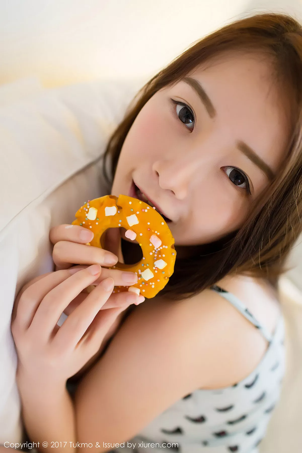 秀人集.com_[Tukmo兔几盟]Vol.101_嫩模绵绵最新私房少女与食物系列清爽甜美写真44P