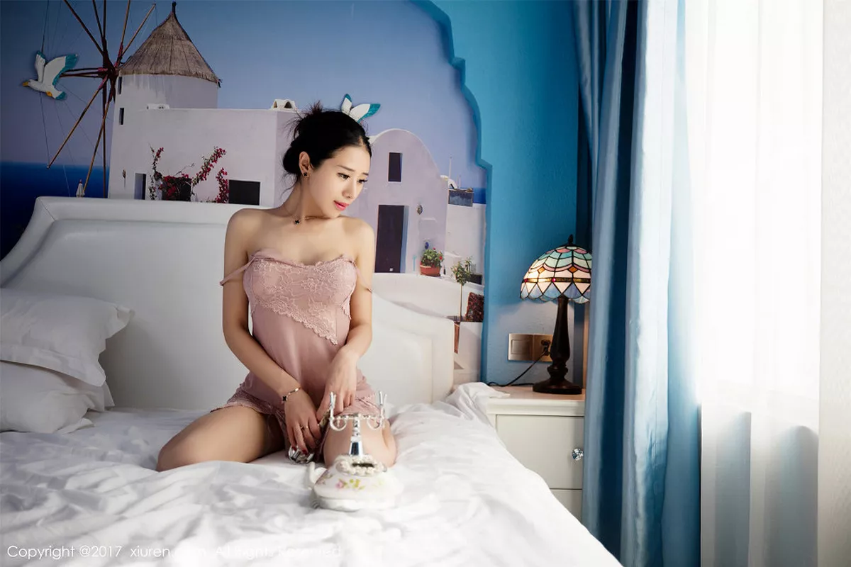 秀人集.com_[XiuRen秀人网]No.806_嫩模馨怡粉色薄纱睡裙真空隐现豪乳大尺度撩人诱惑写真50P