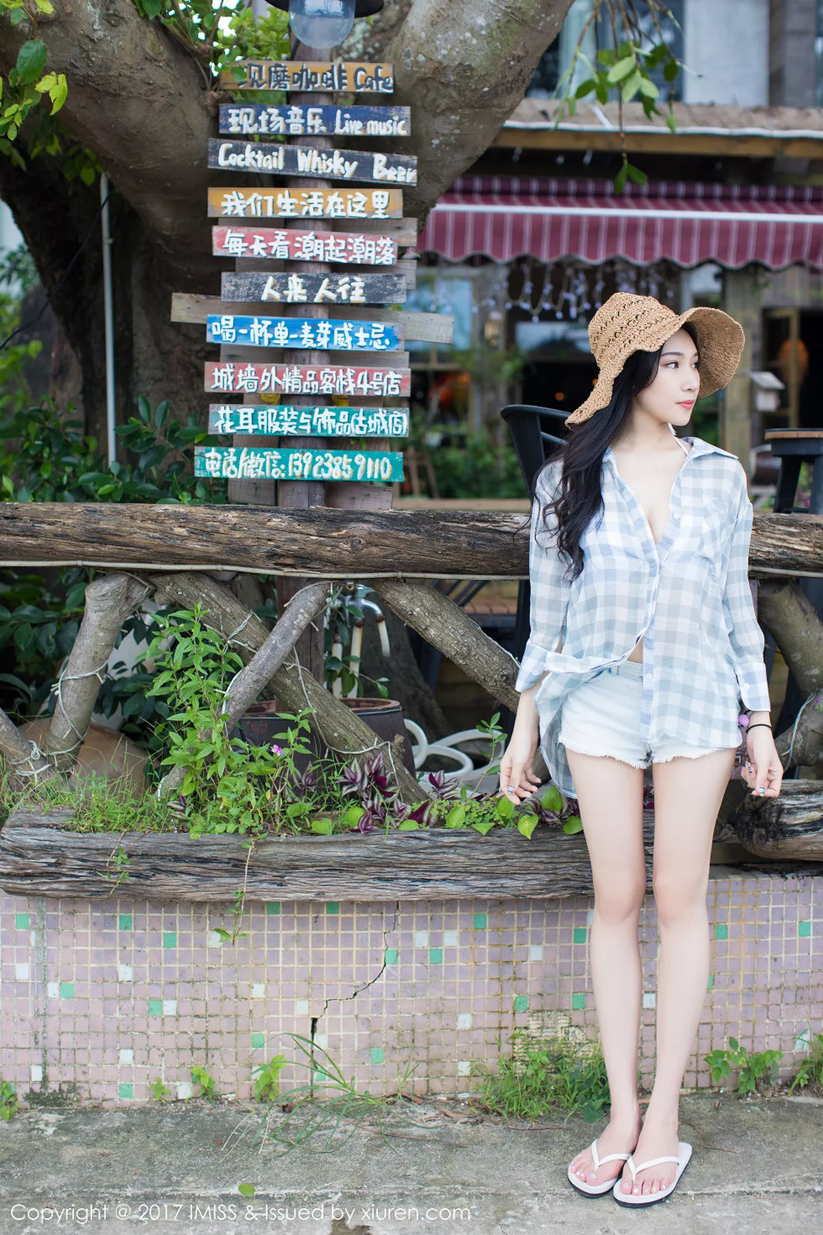 秀人集.com_[IMISS爱蜜社]Vol.182_嫩模小狐狸Sica七夕情人节福利海边沙滩性感比基尼写真45P