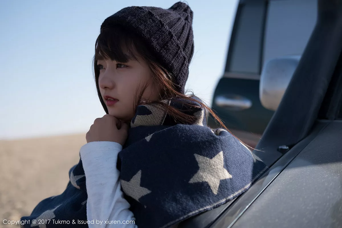 秀人集.com_[Tukmo兔几盟]Vol.105_嫩模球球沙漠之旅第三套万般风情绕眉梢可爱迷人写真40P