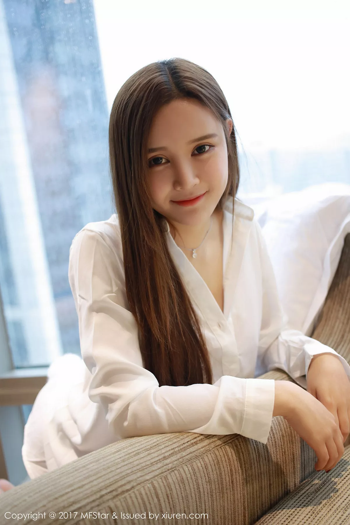 秀人集.com_[MFStar模范学院]Vol.108_嫩模姗姗居家高叉连体衣真空激凸+白衬衣露半球诱惑写真51P