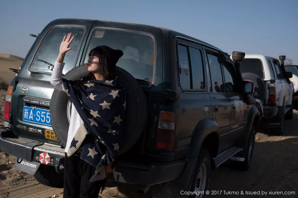 秀人集.com_[Tukmo兔几盟]Vol.105_嫩模球球沙漠之旅第三套万般风情绕眉梢可爱迷人写真40P