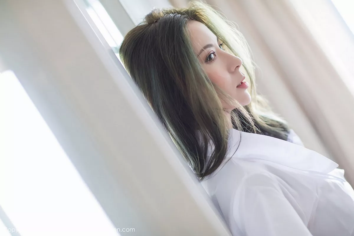 秀人集.com_[IMISS爱蜜社]Vol.198_高挑美女carry白衬衣下性感白嫩美腿加黑色内衣诱惑写真54P