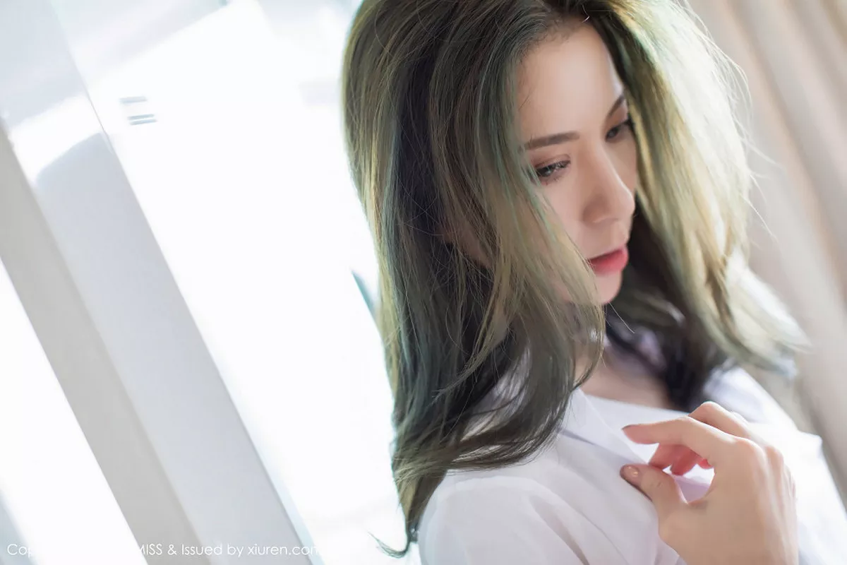 秀人集.com_[IMISS爱蜜社]Vol.198_高挑美女carry白衬衣下性感白嫩美腿加黑色内衣诱惑写真54P