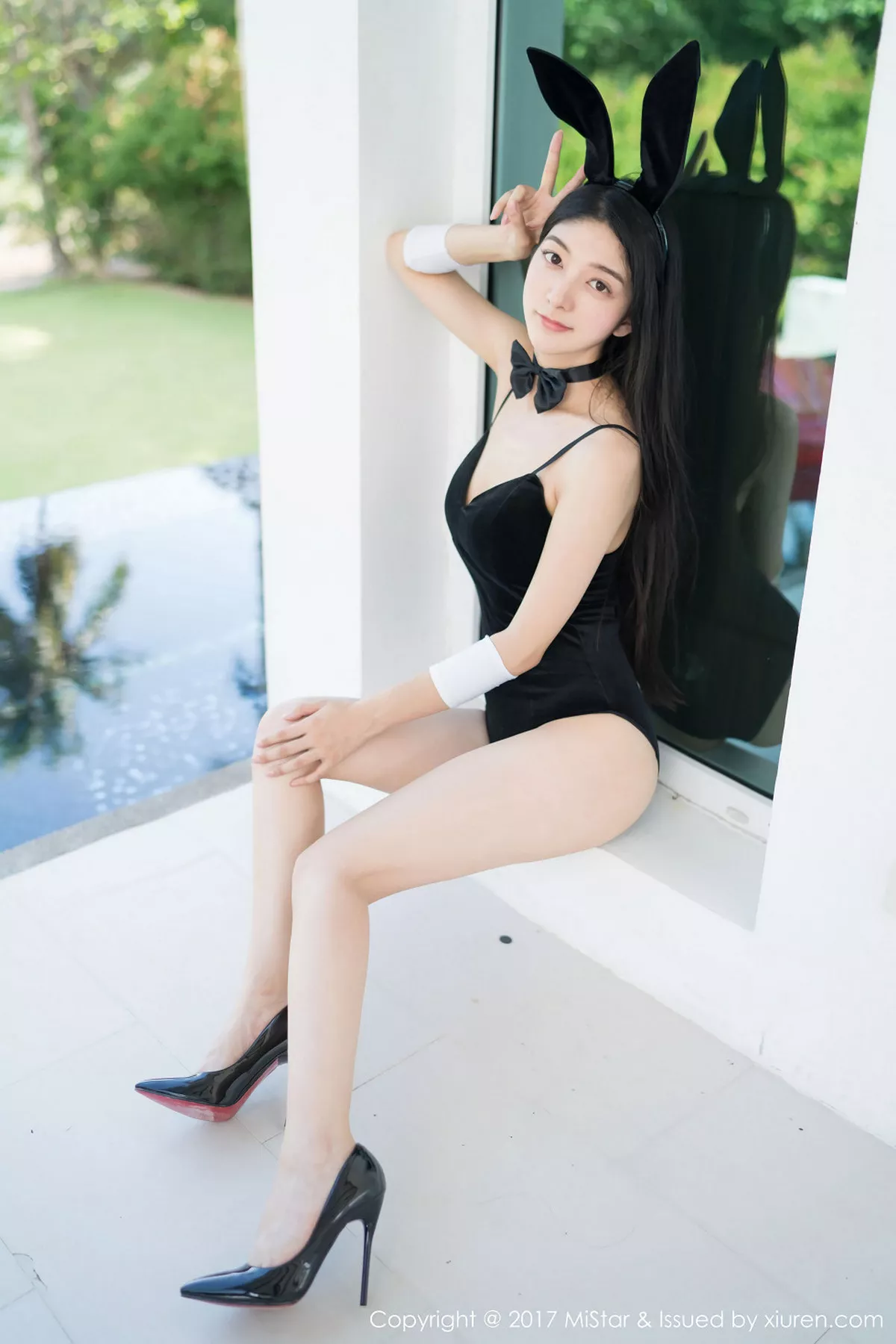 秀人集.com_[MiStar魅妍社]Vol.199_嫩模小热巴甲米旅拍性感兔女郎连体泳装秀完美身材写真41P