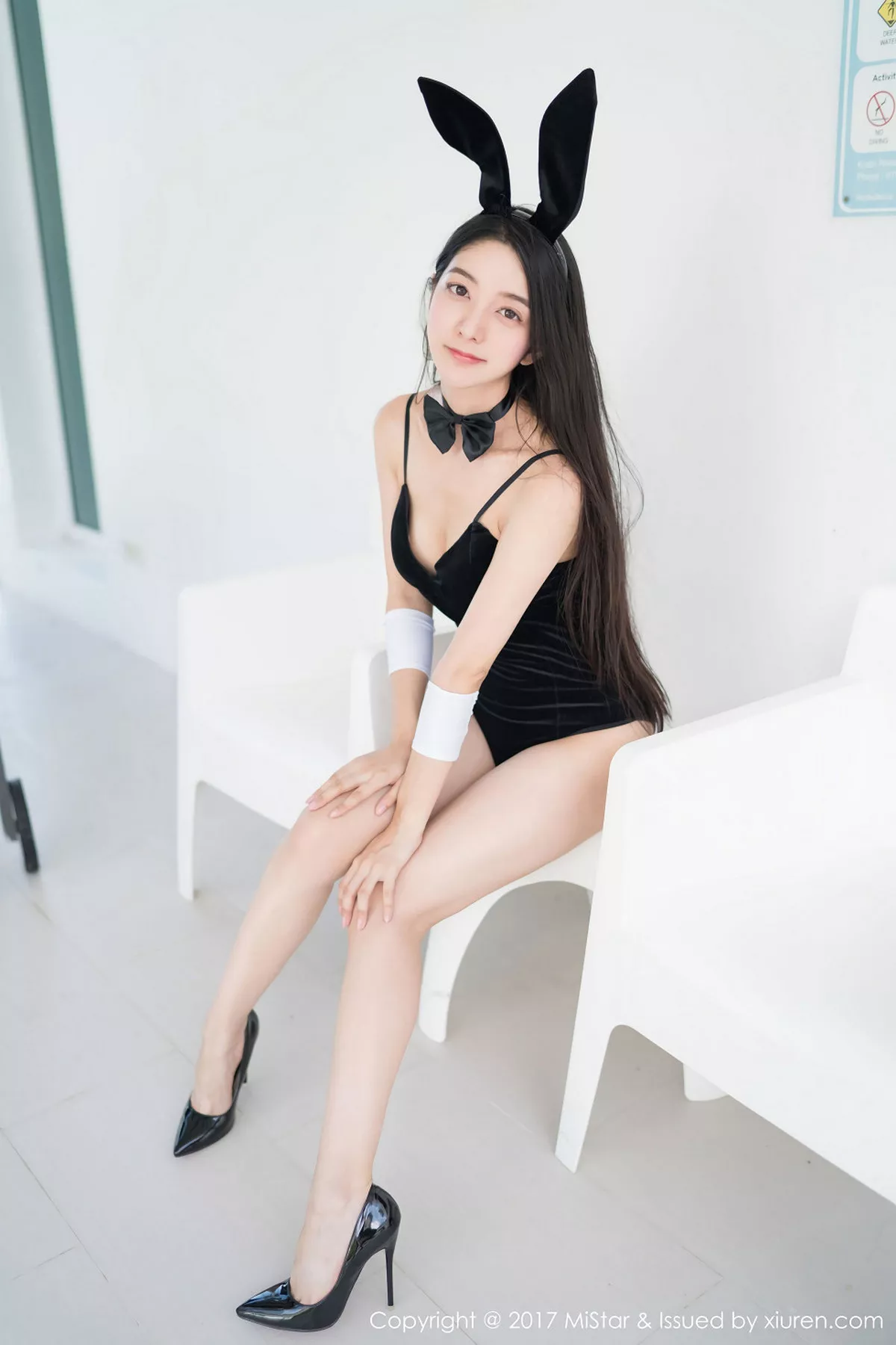 秀人集.com_[MiStar魅妍社]Vol.199_嫩模小热巴甲米旅拍性感兔女郎连体泳装秀完美身材写真41P