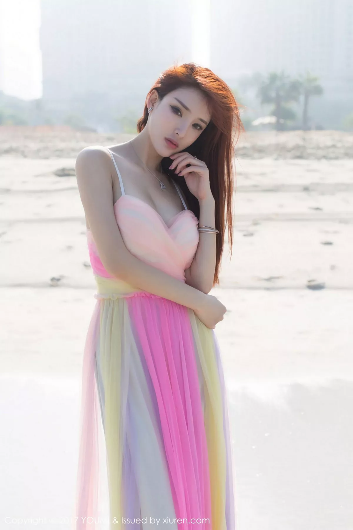秀人集.com_[YouMi尤蜜荟]Vol.092_嫩模土肥圆矮挫穷海边沙滩清新唯美风彩色长裙性感写真44P