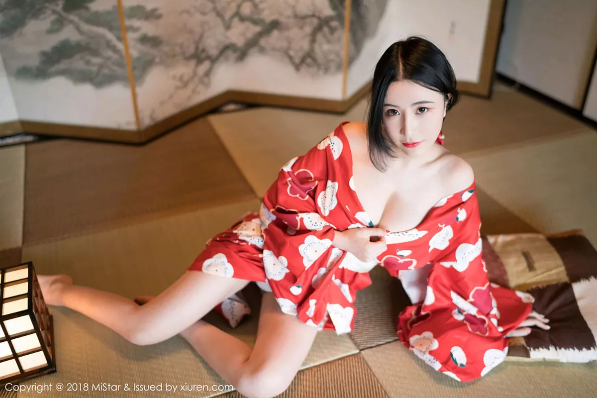 秀人集.com_[MiStar魅妍社]Vol.210_嫩模谢芷馨Sindy北海道旅拍娇艳红色和服半露豪乳诱惑写真43P