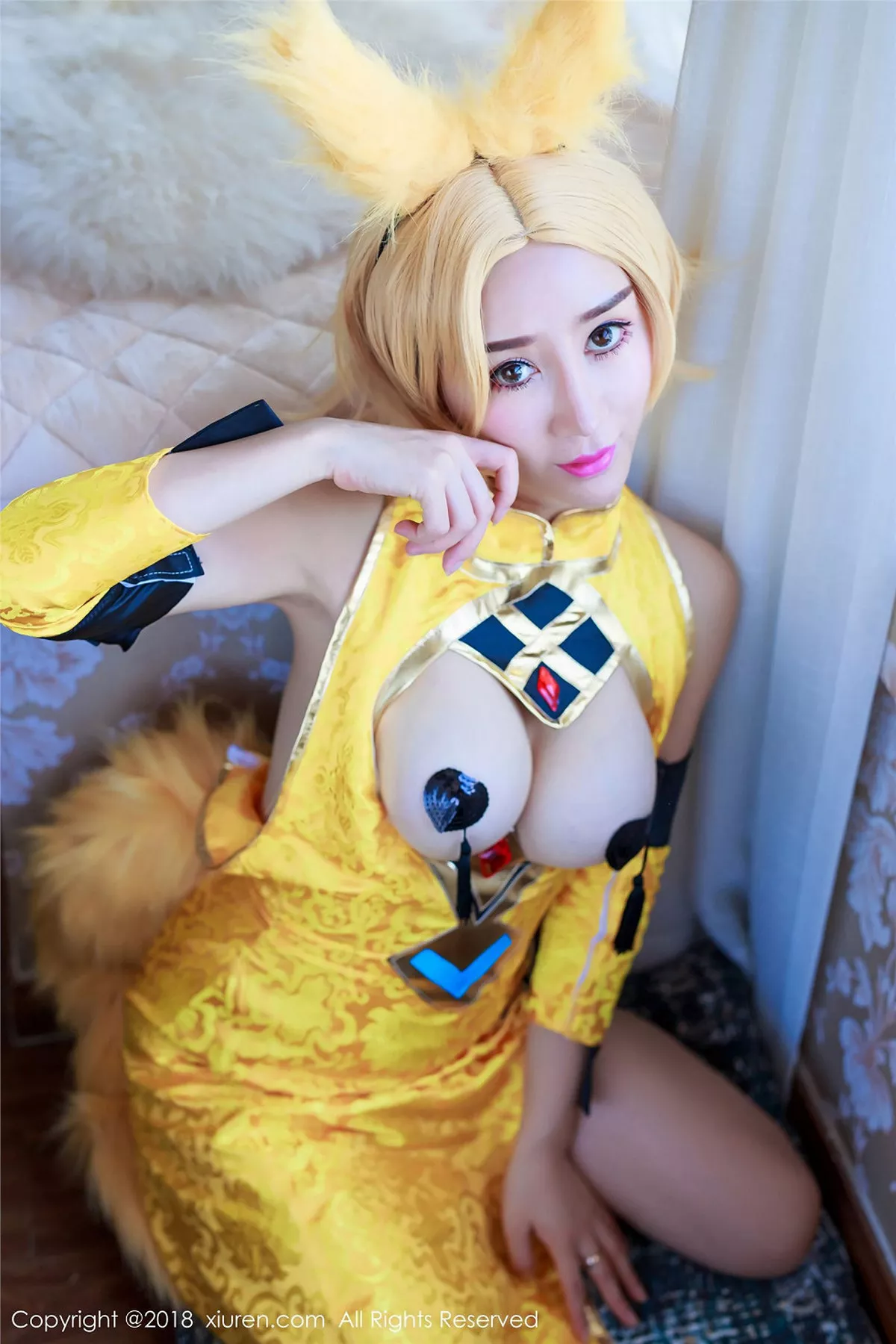 秀人集.com_[XiuRen秀人网]No.937_嫩模邹晶晶女王王者荣耀妲己COS大尺度露血滴子美乳诱惑写真44P