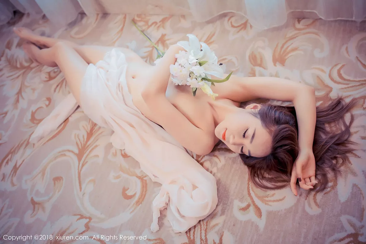 秀人集.com_[XiuRen秀人网]No.938_嫩模棉花糖candy金黄色比基尼秀完美身材+大尺度全裸诱惑写真45P