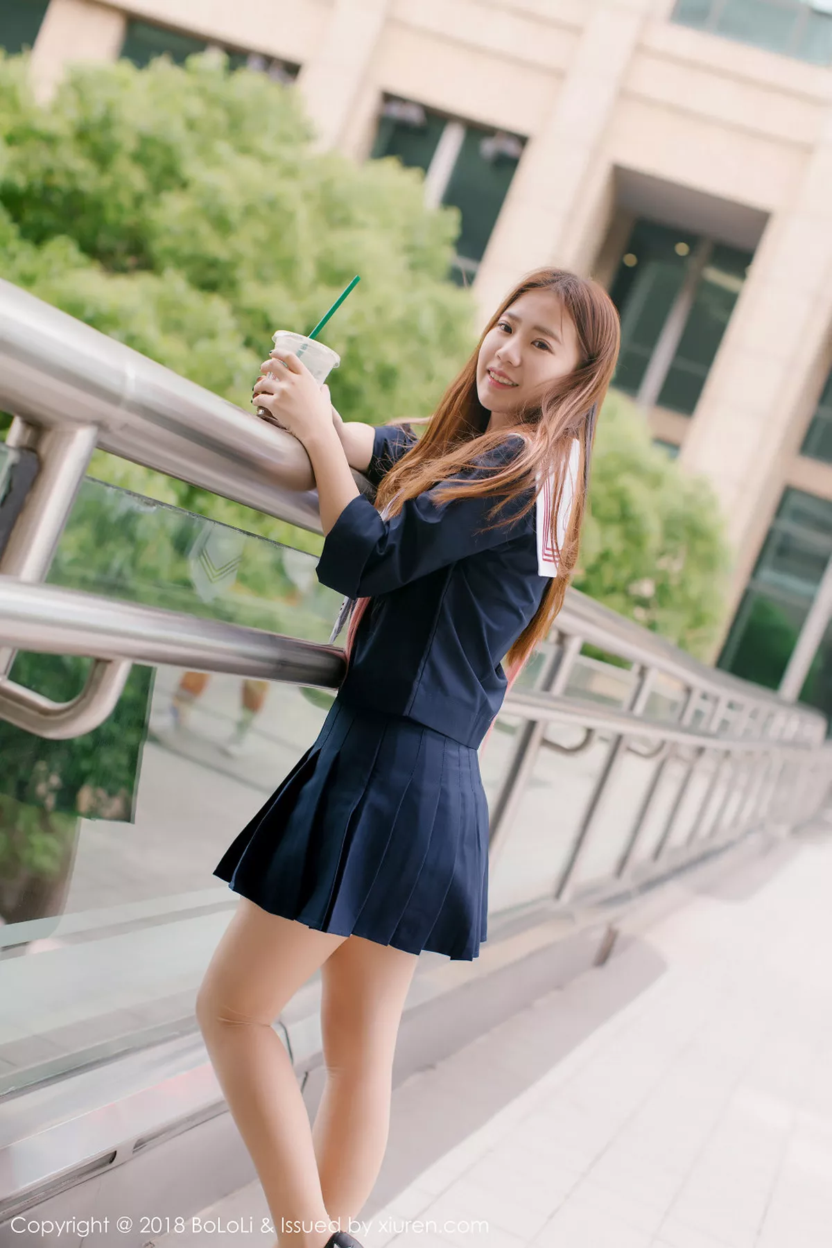 秀人集.com_[Tukmo兔几盟]Vol.107_嫩模董成丽清纯学生装游乐园外拍甜美笑容漂亮迷人写真42P