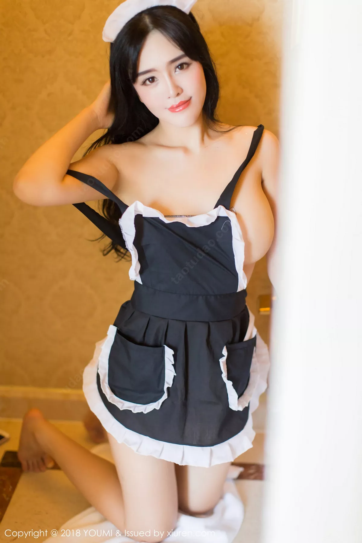 秀人集.com_[YouMi尤蜜荟]Vol.127_嫩模刘钰儿居家私房真空女仆装+绒毛遮点内衣喷血诱惑写真57P