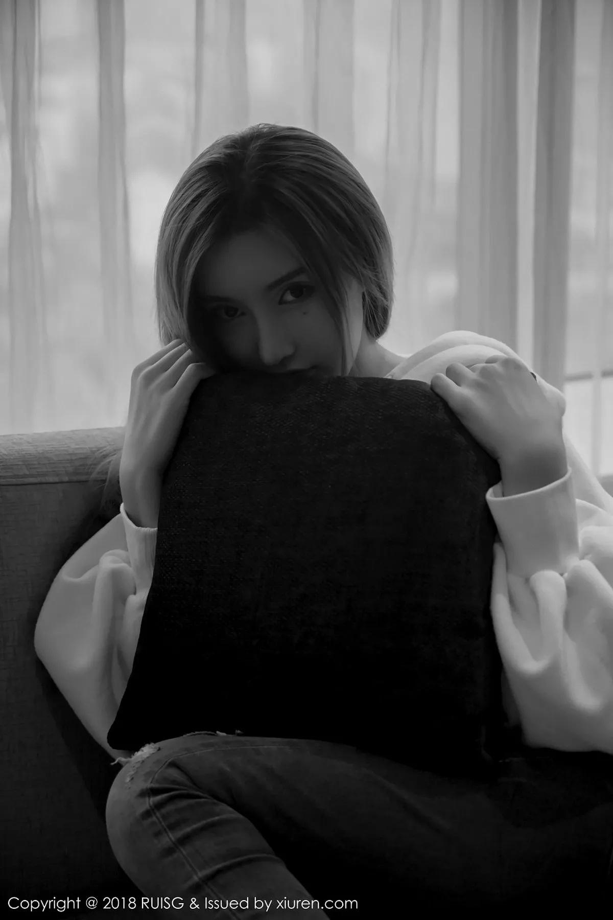 秀人集.com_[RUISG瑞丝馆]Vol.045_清纯小妞M梦baby柔情私房发布居家甜美迷人清爽写真40P