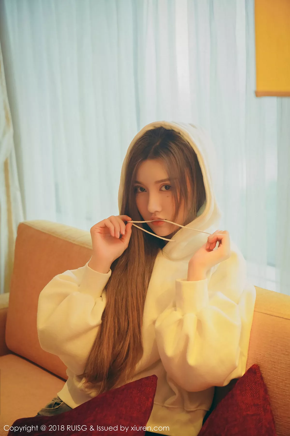 秀人集.com_[RUISG瑞丝馆]Vol.045_清纯小妞M梦baby柔情私房发布居家甜美迷人清爽写真40P