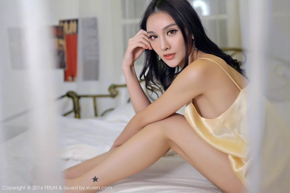 秀人集.com_[FeiLin嗲囡囡]Vol.024_嫩模陆芷翊lucia居家私房内衣系列性感妩媚写真57P