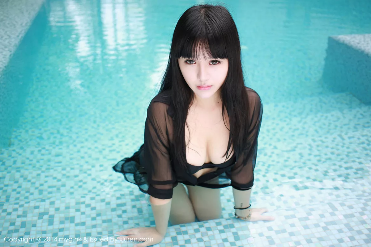 秀人集.com_[MyGirl美媛馆]Vol.022_嫩模八宝icey红色内衣性感美胸萝莉气质迷人写真66P