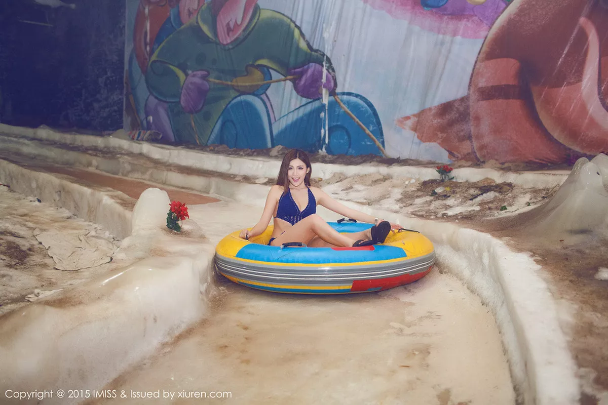 秀人集.com_[IMISS爱蜜社]Vol.037_嫩模Nono酱富都飘雪温泉外拍性感比基尼完美写真53P