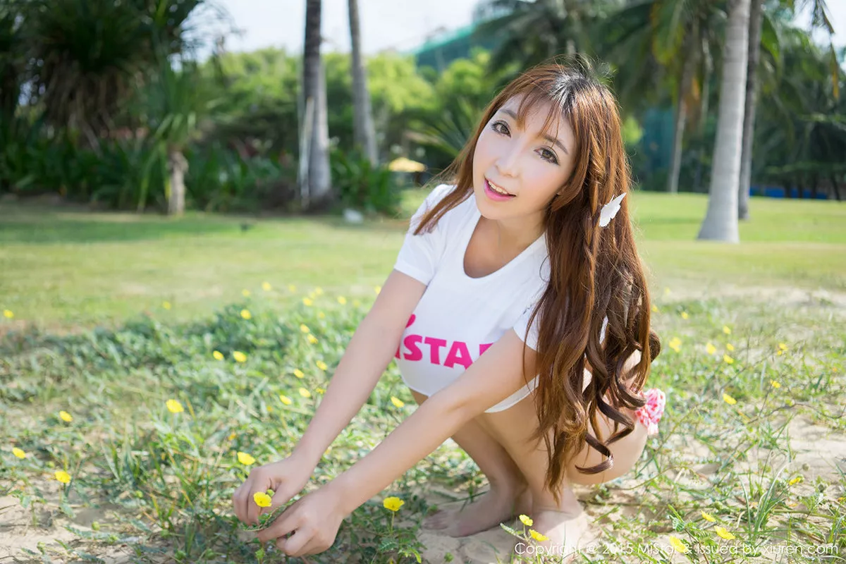 秀人集.com_[MiStar魅妍社]Vol.023_嫩模黄歆苑Chobits性感比基尼系列豪乳诱惑写真60P