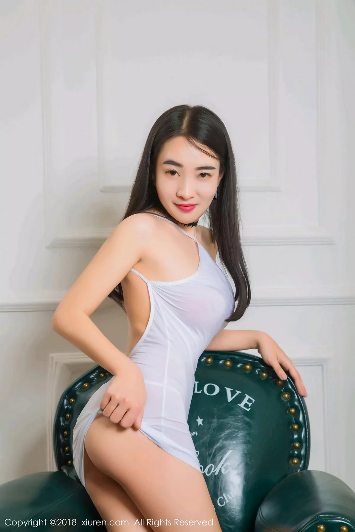 秀人集.com_[XiuRen秀人网]No.1020_嫩模剥了皮的洋葱开档连体黑网袜秀完美身材火辣诱惑写真44P