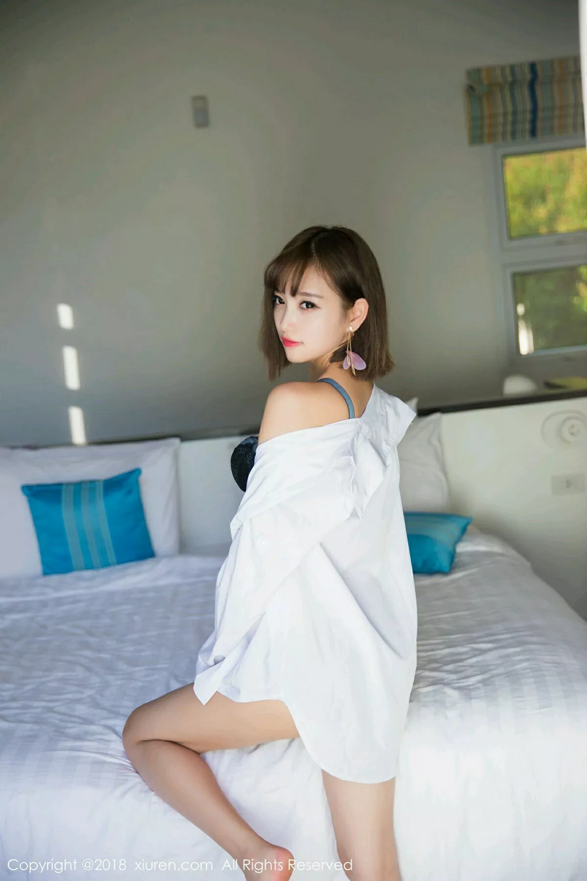 秀人集.com_[XiuRen秀人网]No.1027_甜美女神杨晨晨sugar甲米旅拍低胸吊带连身裙湿身诱惑写真50P