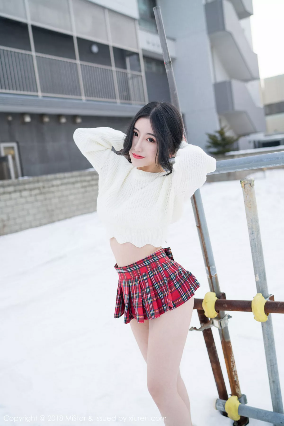 秀人集.com_[MiStar魅妍社]Vol.231_女神绯月樱-Cherr北海道旅拍室外冰天雪地超短裙诱惑写真39P