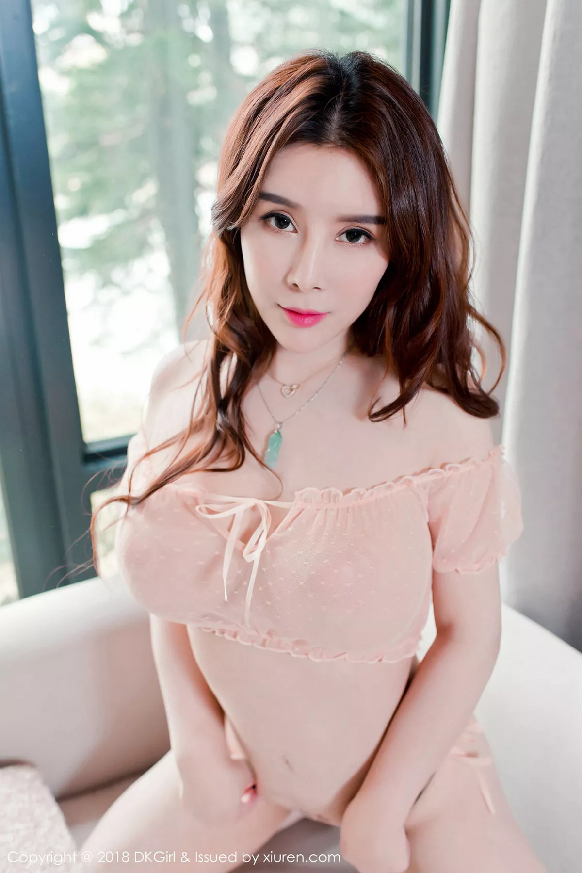 秀人集.com_[DKGirl御女郎]Vol.075_嫩模雪千寻粉色薄纱内衣+真空浴袍秀傲人豪乳诱惑写真54P