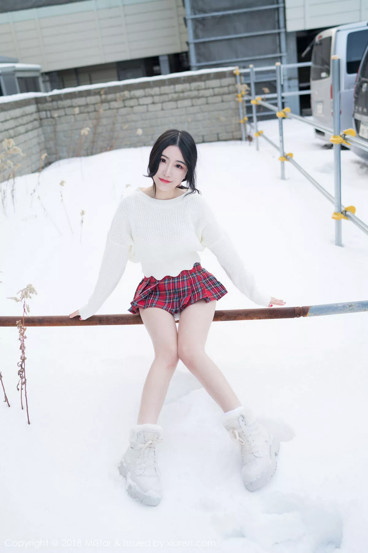 秀人集.com_[MiStar魅妍社]Vol.231_女神绯月樱-Cherr北海道旅拍室外冰天雪地超短裙诱惑写真39P