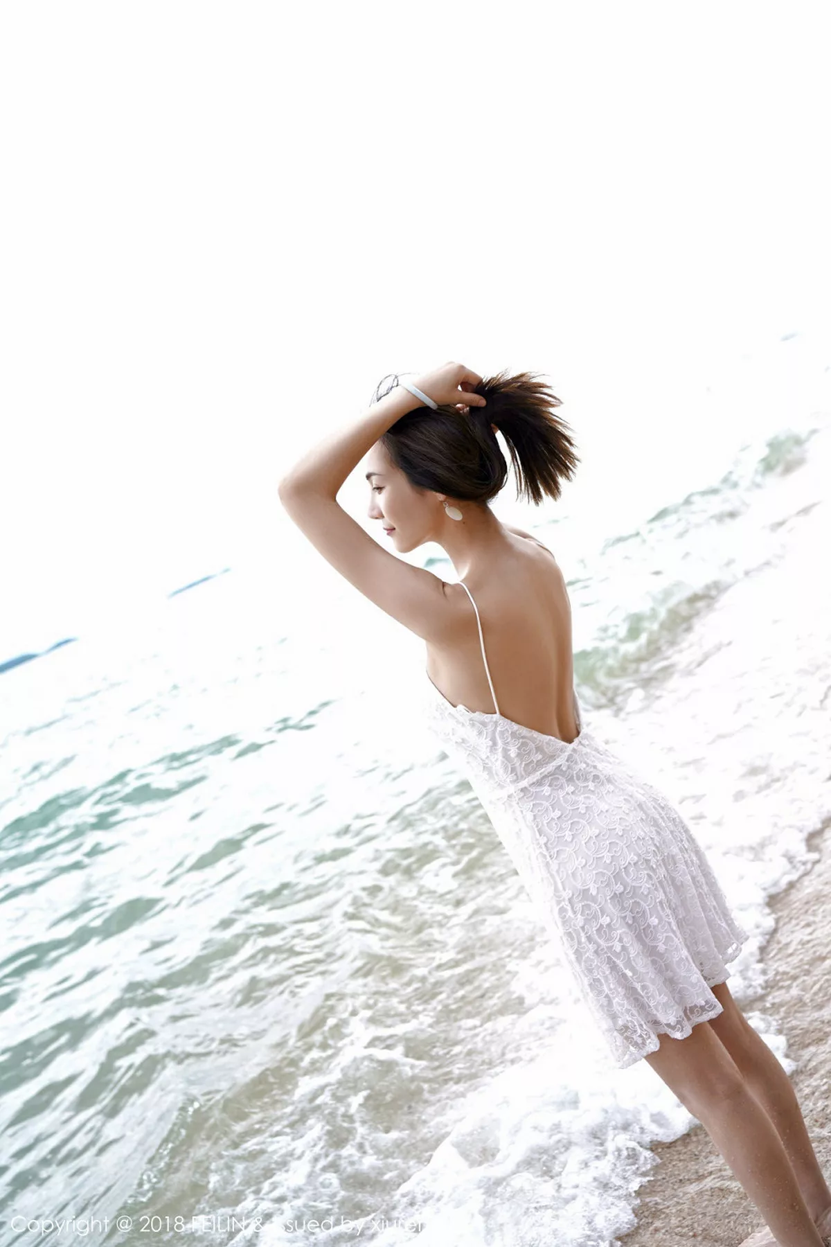 秀人集.com_[FeiLin嗲囡囡]Vol.147_美女主播Hana妹半脱牛仔衣性感黑色蕾丝内衣诱惑写真40P