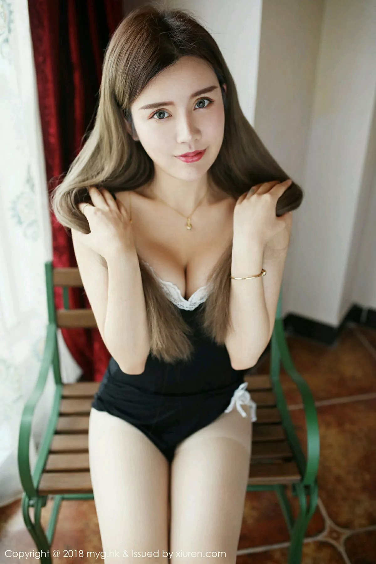 秀人集.com_[MyGirl美媛馆]Vol.304_女神Cris_卓娅祺粉色带子遮豪乳无内黑丝裤袜极致诱惑写真42P