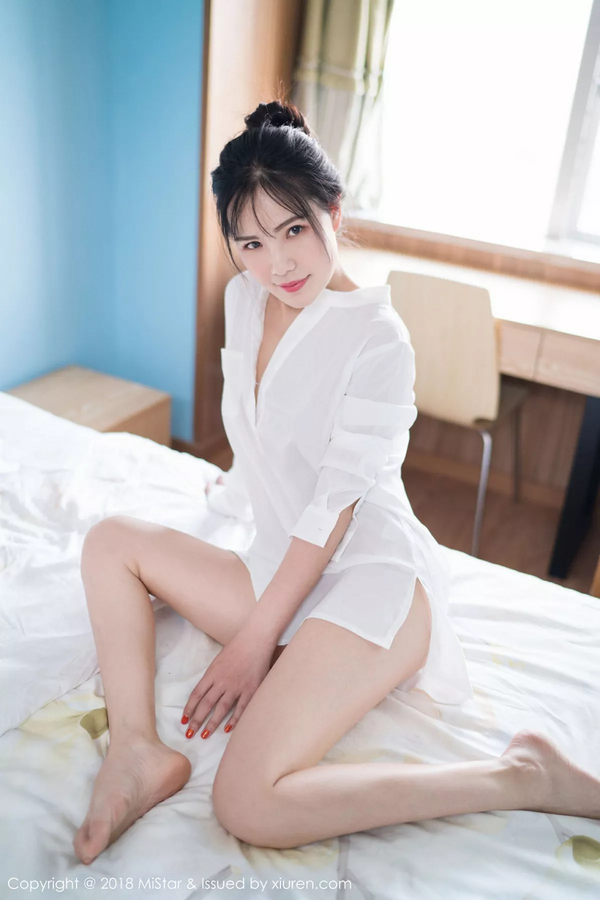 秀人集.com_[MiStar魅妍社]Vol.237_御姐女神丁筱南孔雀色镂空内衣+真空白衬衣撩人诱惑写真39P