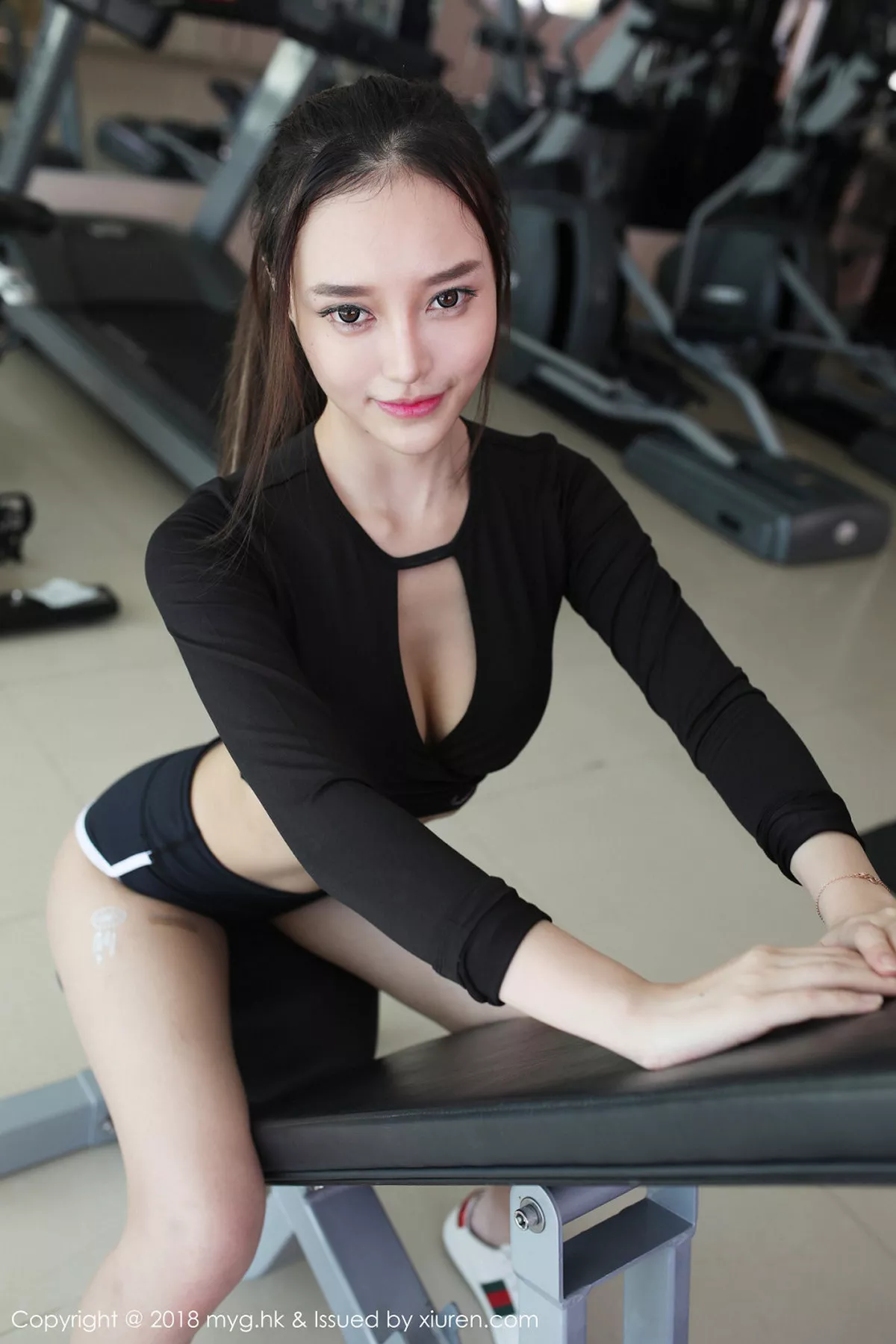 秀人集.com_[MyGirl美媛馆]Vol.306_女神唐琪儿il薄纱连身裙秀火辣身材+健身房秀完美身材写真41P