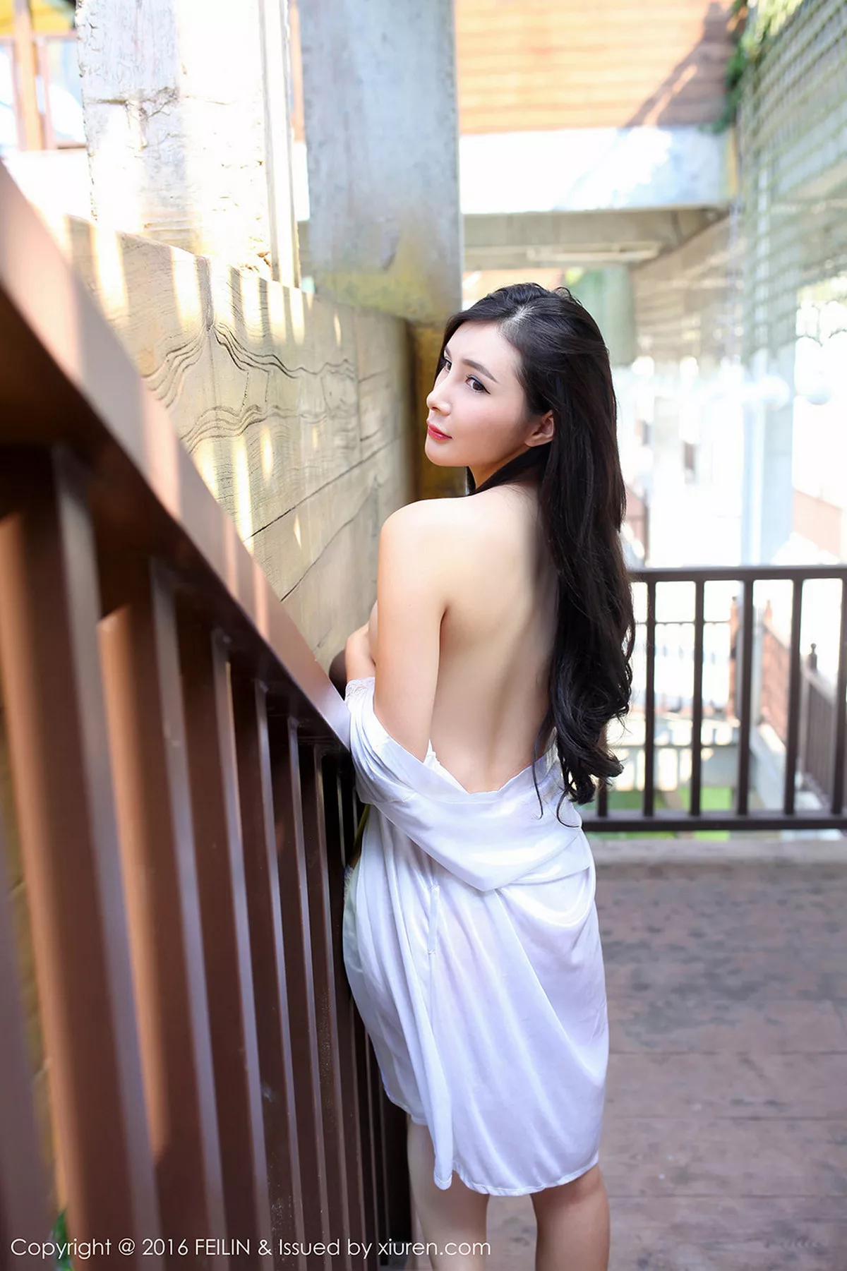 秀人集.com_[FeiLin嗲囡囡]Vol.054_嫩模顾欣怡私房内衣性感秀半球白色蕾丝内裤诱惑写真43P